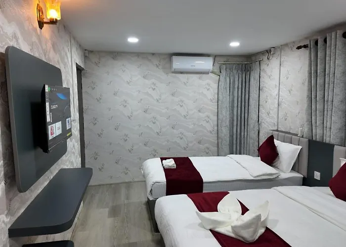 Bhandari Sekuwa And Hospitality Bed & Breakfast *